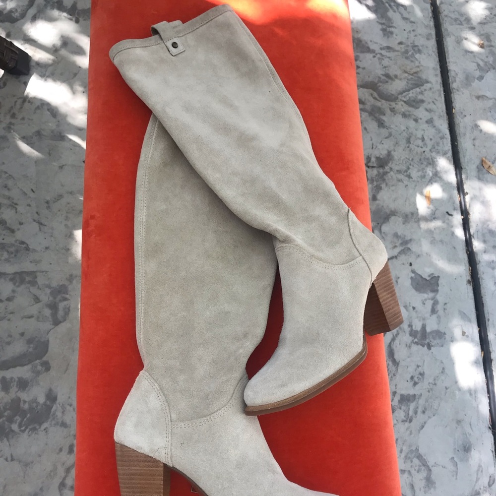 Uggs boots